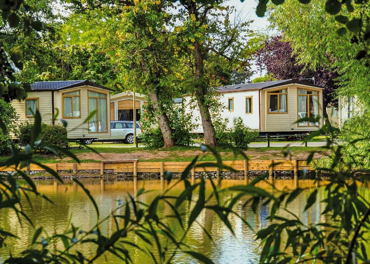 Lakeside Holiday Park Hotel Burnham-on-Sea Luaran gambar